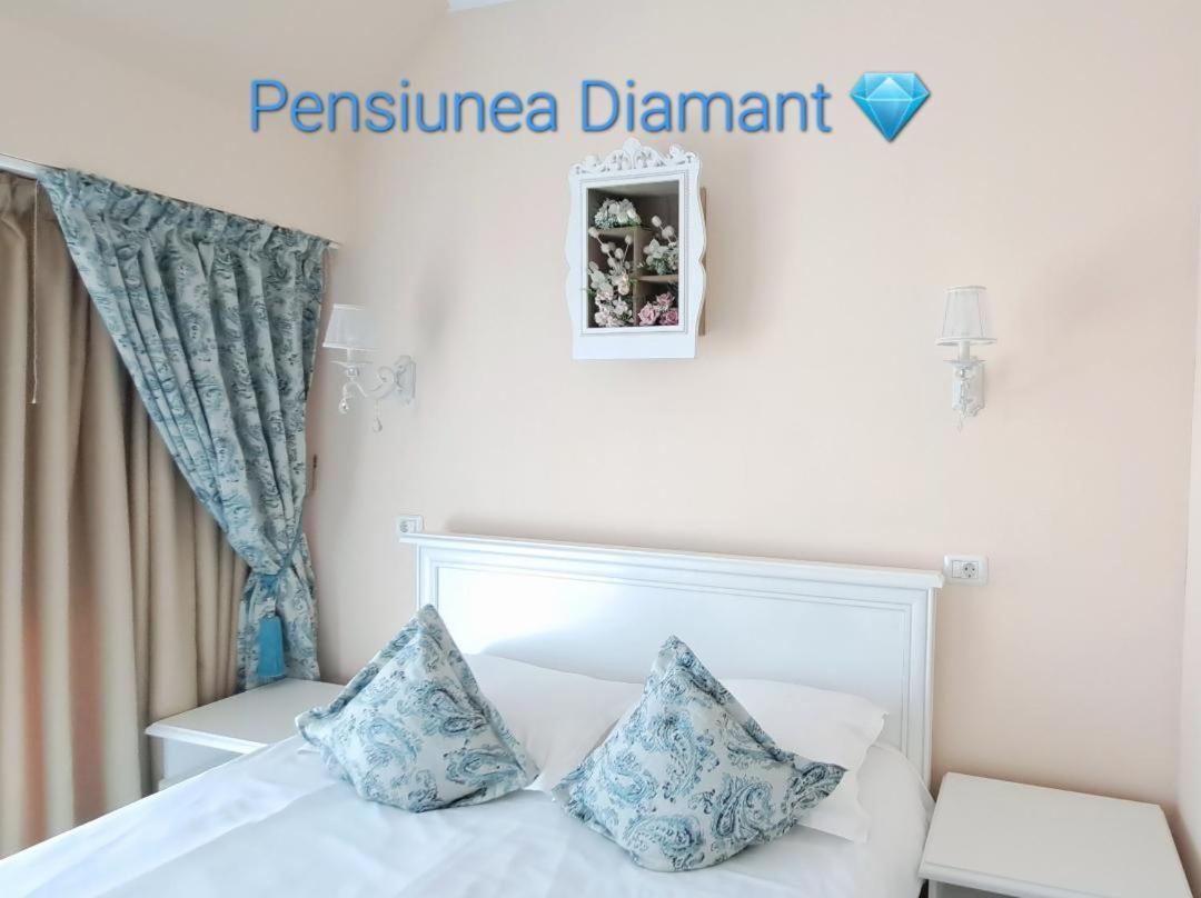Pensiunea Diamant Ghimbav ภายนอก รูปภาพ